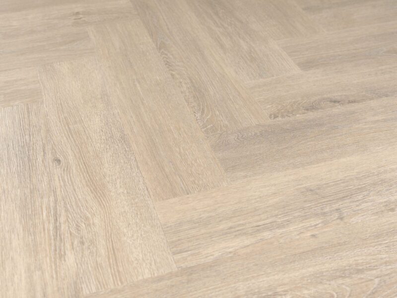 Tajima Light natural oak herringbone