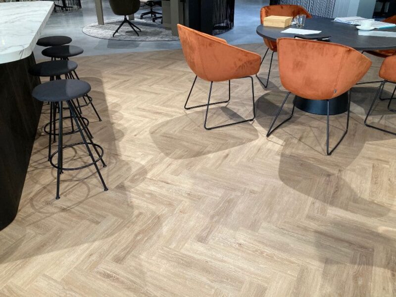 Tajima Natural oak herringbone - Image 2