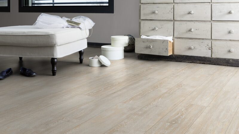 Gerflor 0584 White lime - Image 4