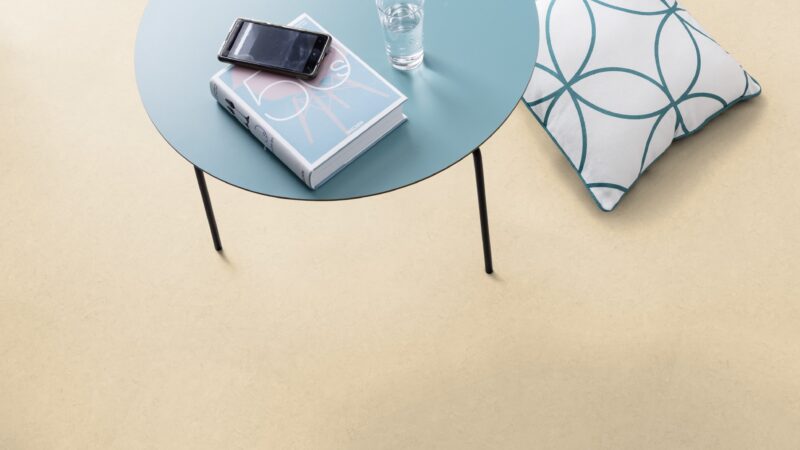 DLW Flooring 0145 Banana White - Image 2