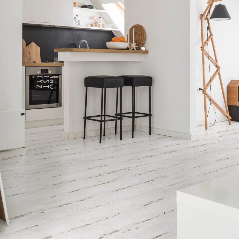 Coretec floors Painted oak 02